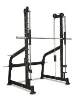 Smithmaskin från BH Fitness med motbalanserad stång, stålkonstruktion och robust ram