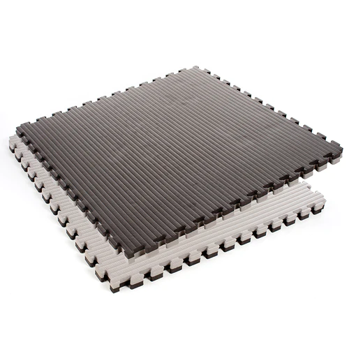 Grå och svart EVA pusselmatta i vinkel – 40 mm tjock träningsmatta för gym