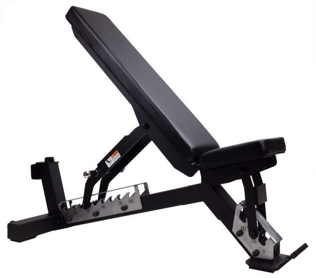 Recoils justerbara träningsbänk i svart med lutningsfunktion