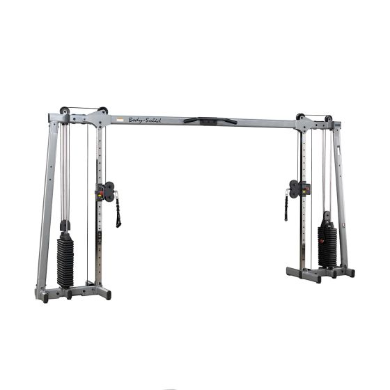 Kryssdrag Body Solid GDCC250 i silver/svart – frontvy med dubbla viktmagasin och chinsstång.