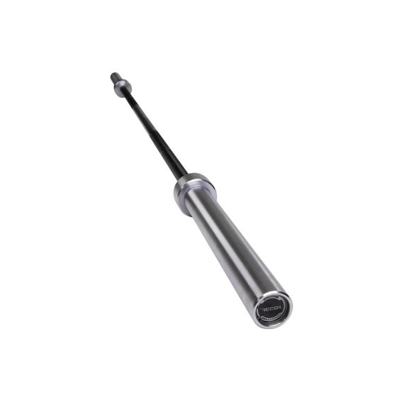 Skivstång 50mm Deadlift Bar från Recoil – vinklad vy framifrån.