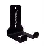 Väggmonterad hållare från Recoil för 50 mm skivstång, sedd snett framifrån